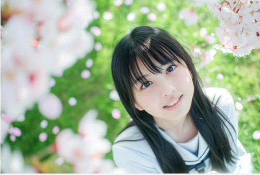 パステル調の柔らかいフィルターを施したポートレート