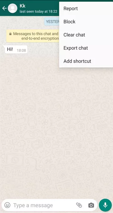 「Export chat」を選択